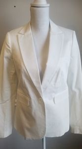 Body by Victoria | White Blazer